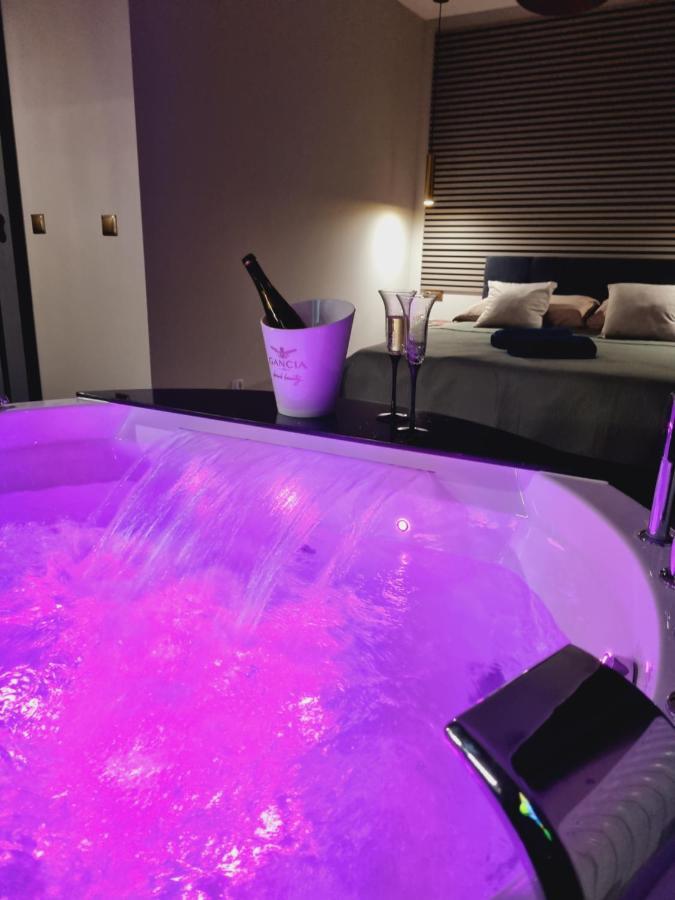Apartament Jacuzzi Cracovia Exterior foto