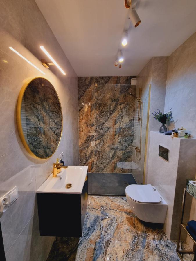 Apartament Jacuzzi Cracovia Exterior foto